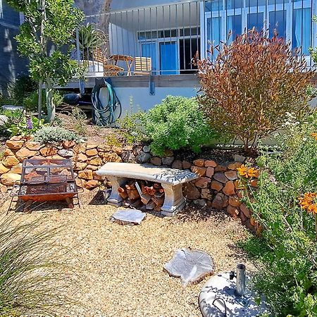 The Dragon Tree Guesthouse Kalk Bay Dış mekan fotoğraf